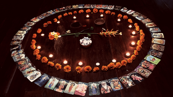 bali: cercle de femme